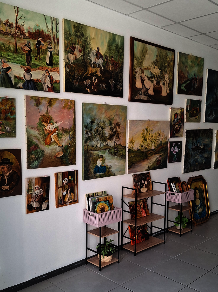 Présentation des peintures - © Le pouvoir des 3