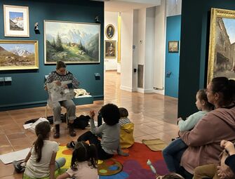 Les petites histoires au musée_Gap Les petites histoires au musée_Gap