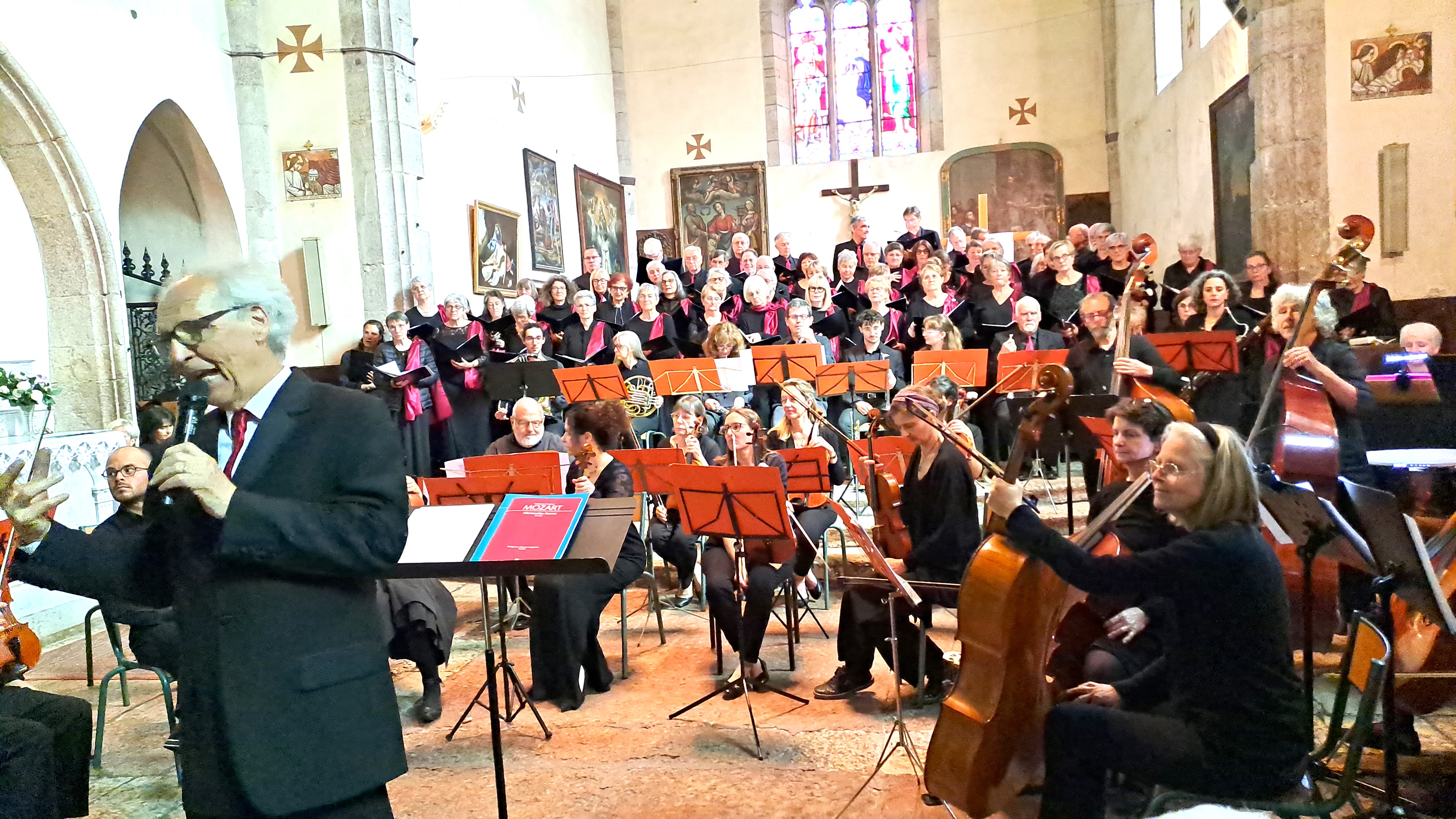 - © Madeleine Bellino - © Madeleine Bellino