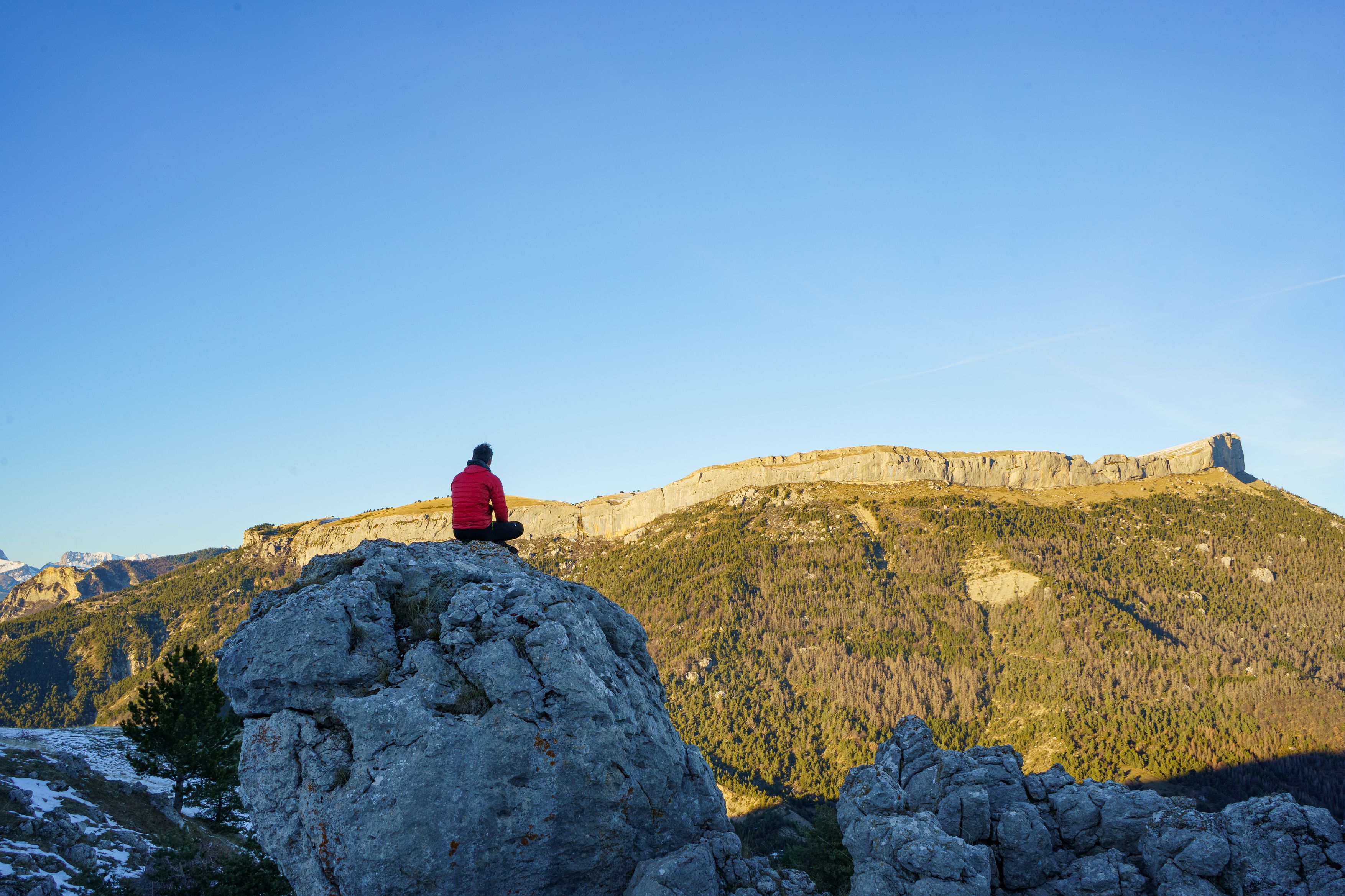 Rando couché de Soleil à la Petite Céüse_Sigoyer - © OT TDG